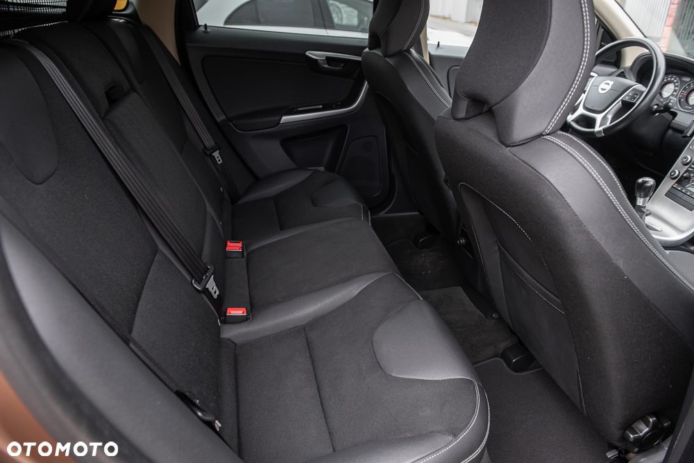 Volvo XC 60 2.4D DRIVe Summum - 29