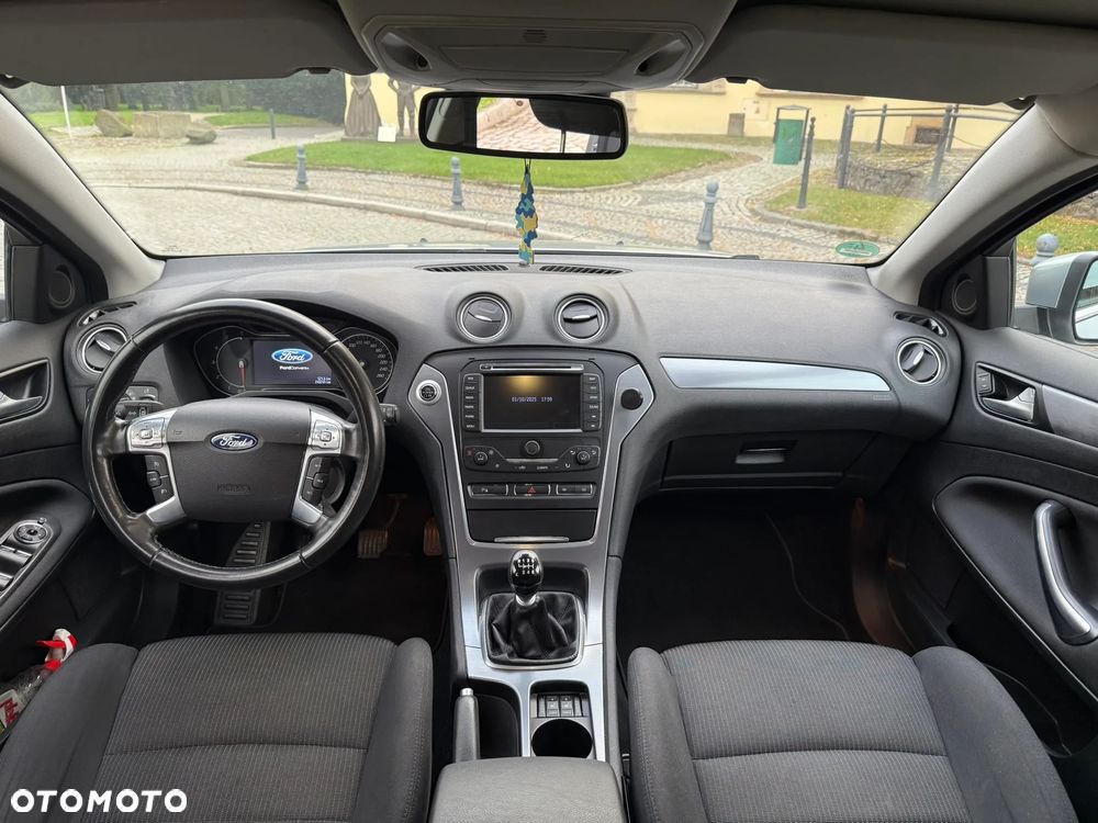 Ford Mondeo 2.0 TDCI Titanium - 4