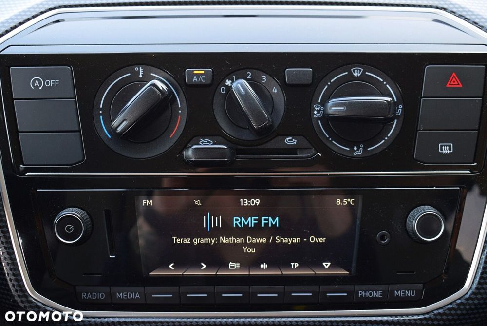 Volkswagen up! - 18