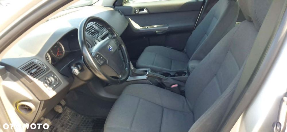 Volvo S40 - 6
