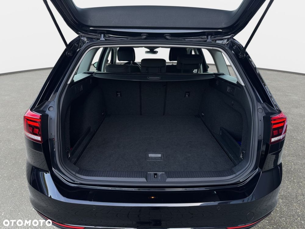 Volkswagen Passat Variant 1.5 TSI OPF DSG Business - 23