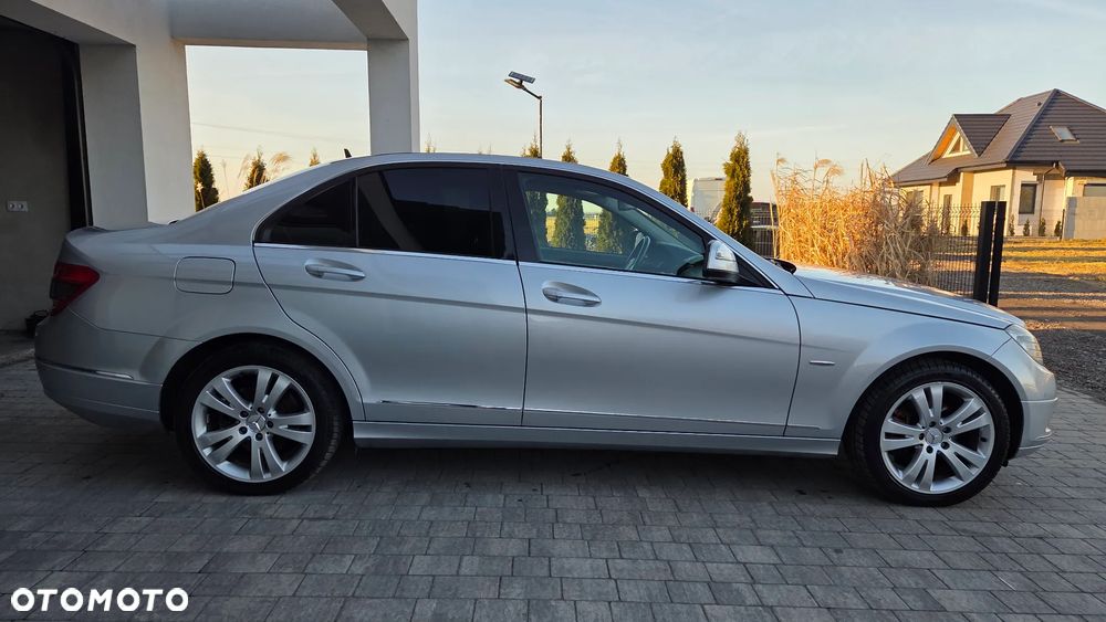 Mercedes-Benz Klasa C - 28