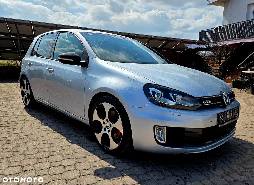 Volkswagen Golf 2.0 TDI DPF GTD - 3