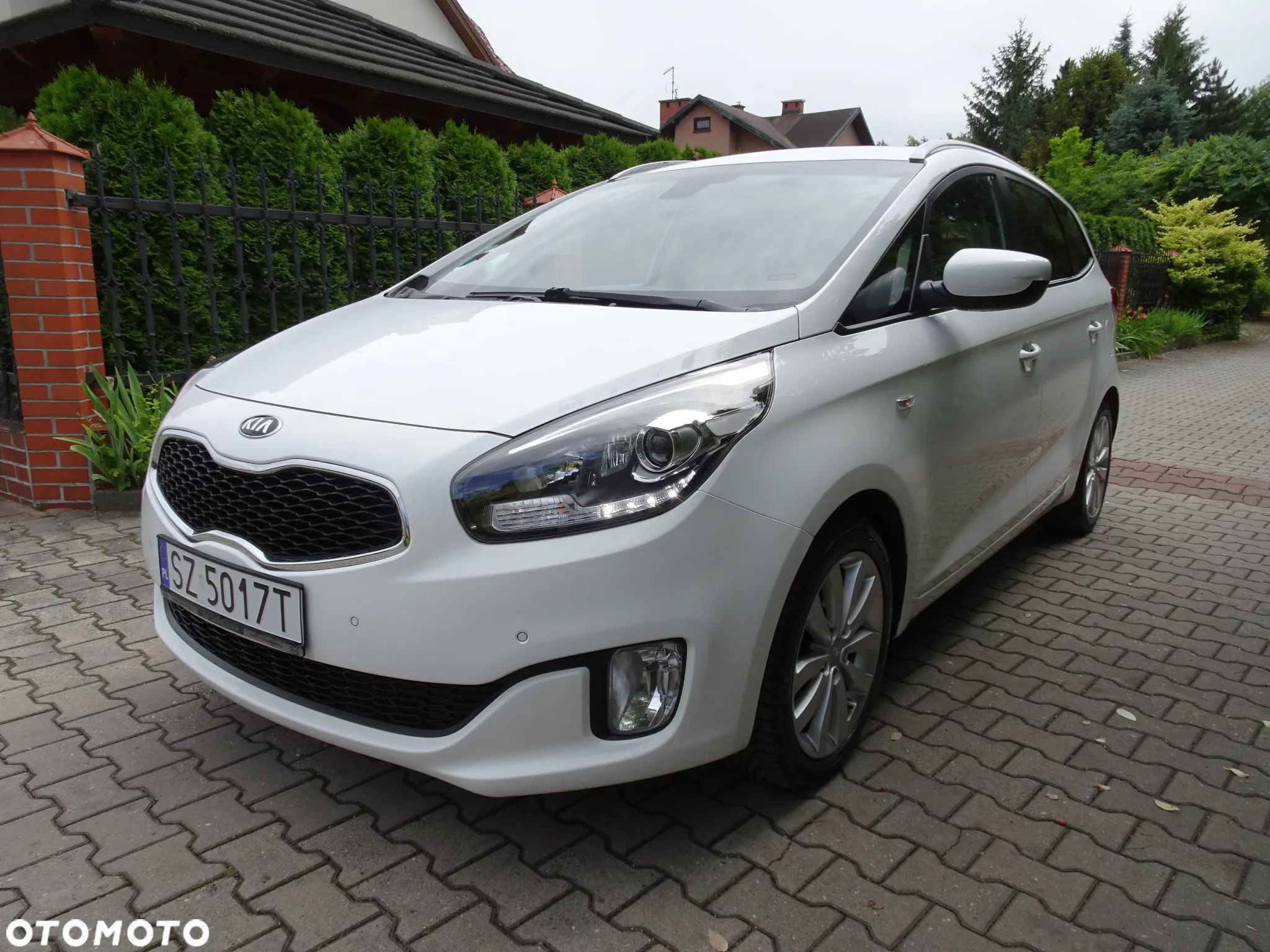 Kia Carens 1.6 GDI Business Line 7os EU6 - 9