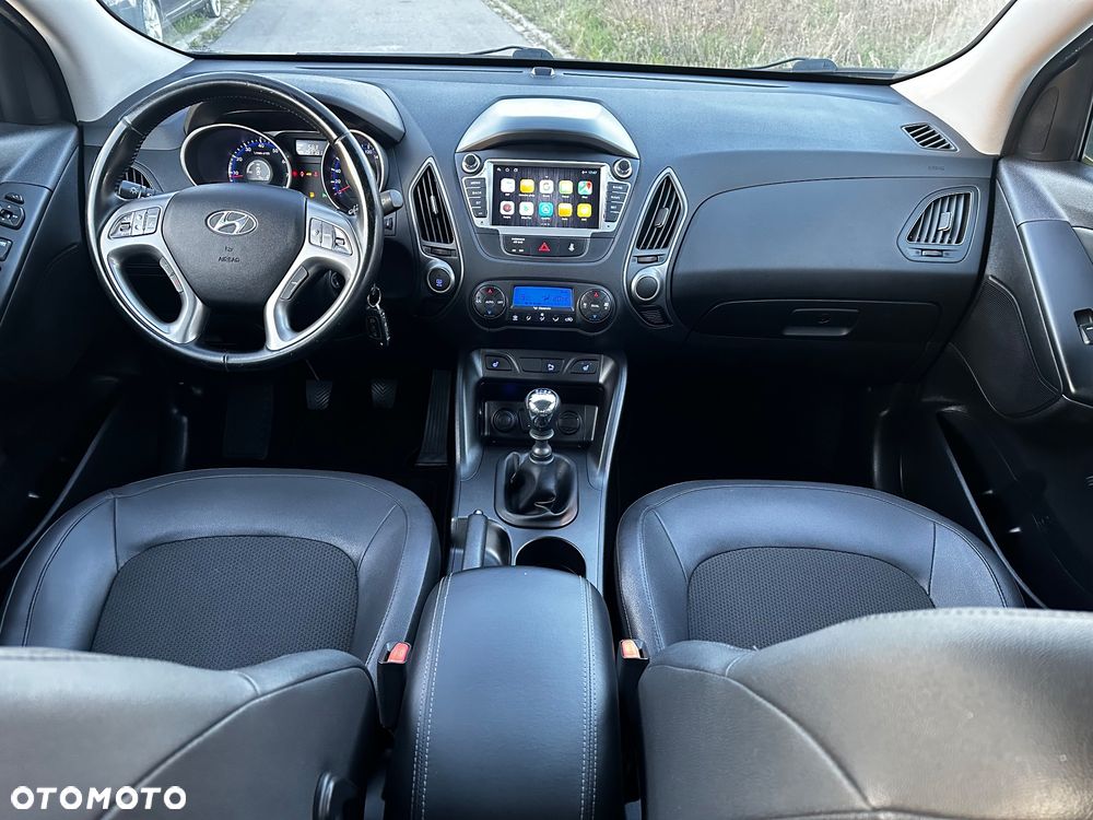 Hyundai ix35 1.6 2WD Fifa World Cup Edition - 5