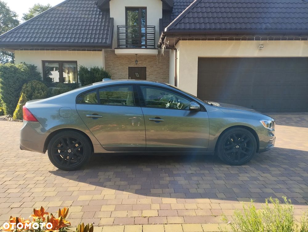 Volvo S60 T5 Drive-E R-Design Momentum - 5