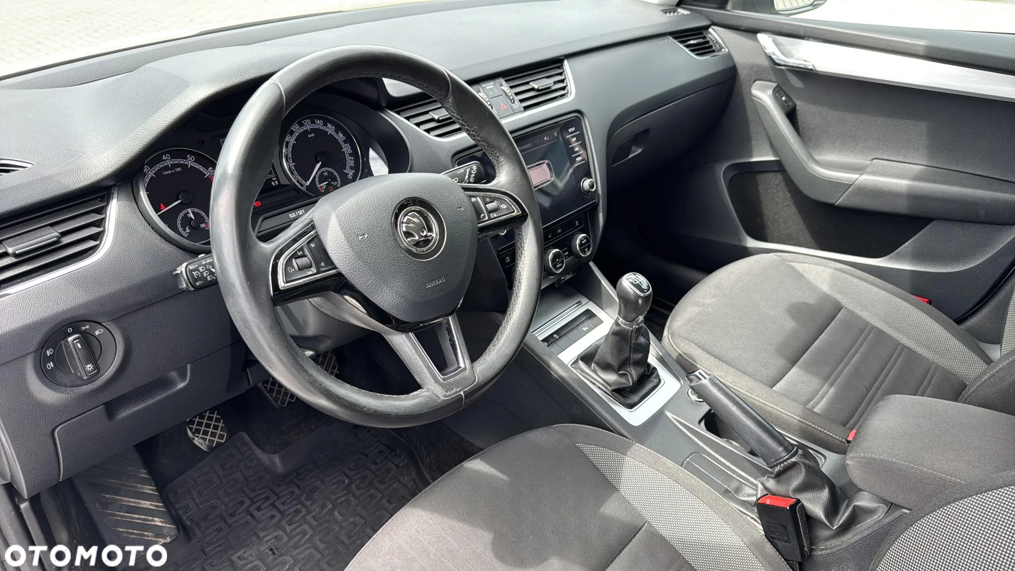 Skoda Octavia 1.4 TSI Ambition - 10