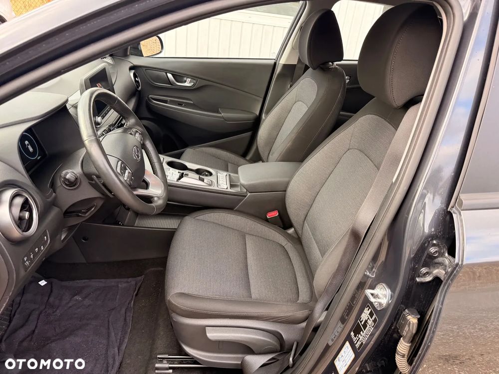 Hyundai Kona Electric 39kWh Executive - 15