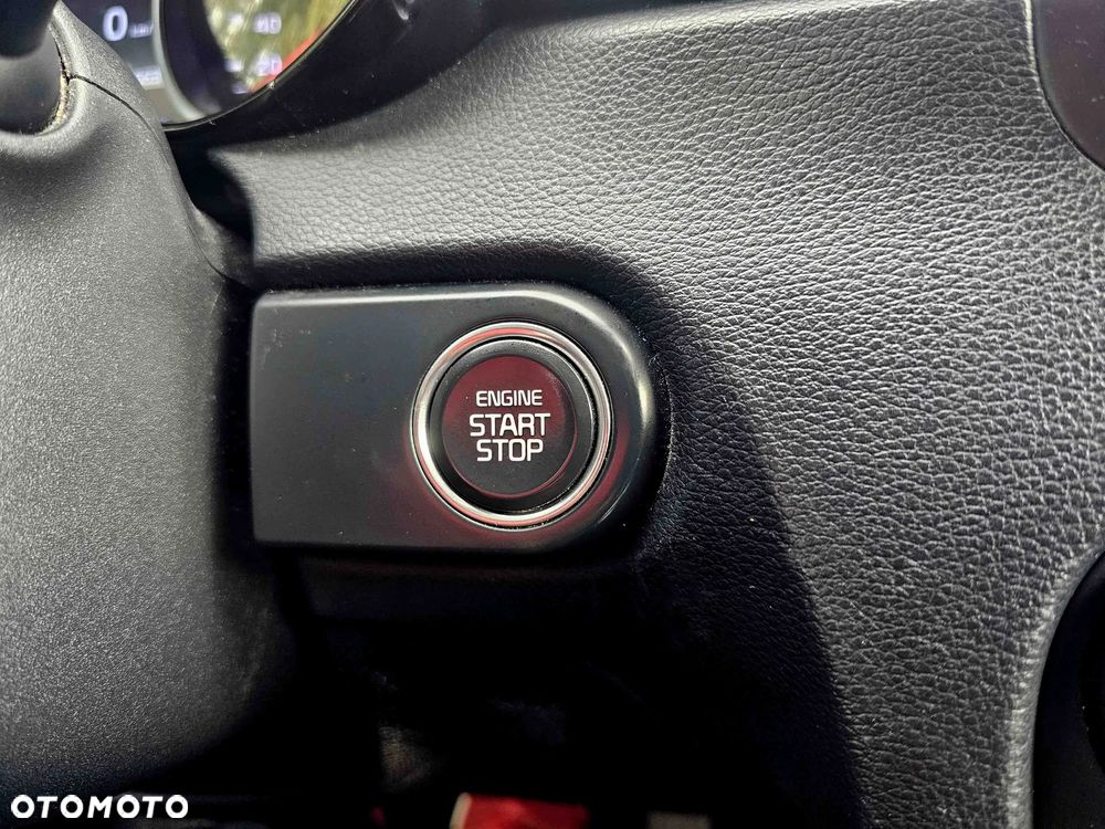 Kia Ceed 1.4 T-GDI L Business Line Plus - 29