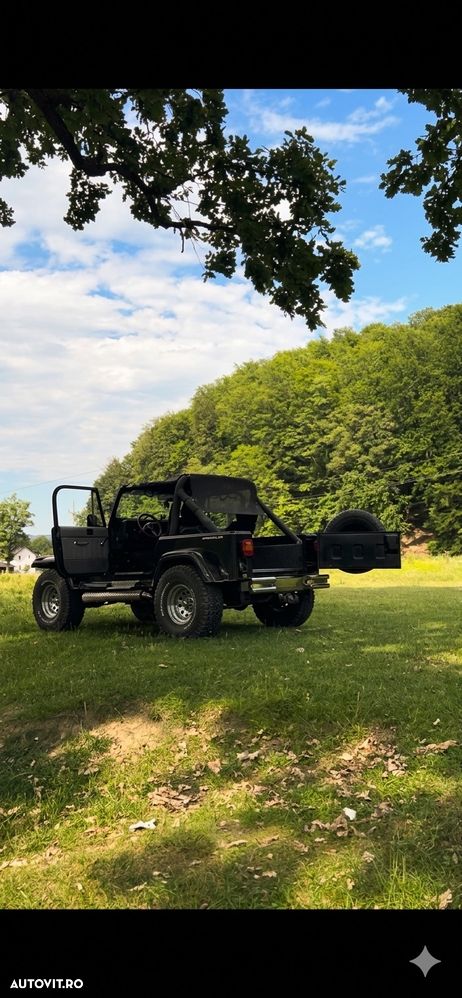 Jeep Wrangler - 5
