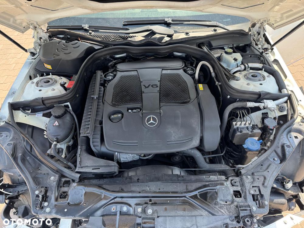 Mercedes-Benz Klasa E - 28