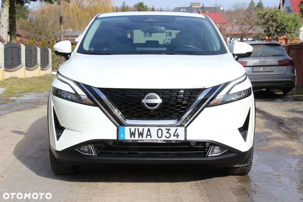 Nissan Qashqai ver-1-3-dig--t-mhev-4x4-tekna-xtronic - 2