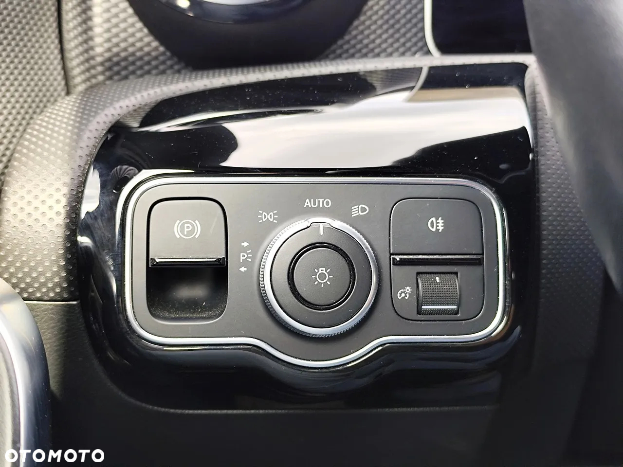 Mercedes-Benz Klasa A 200 Progressive 7G-DCT - 19