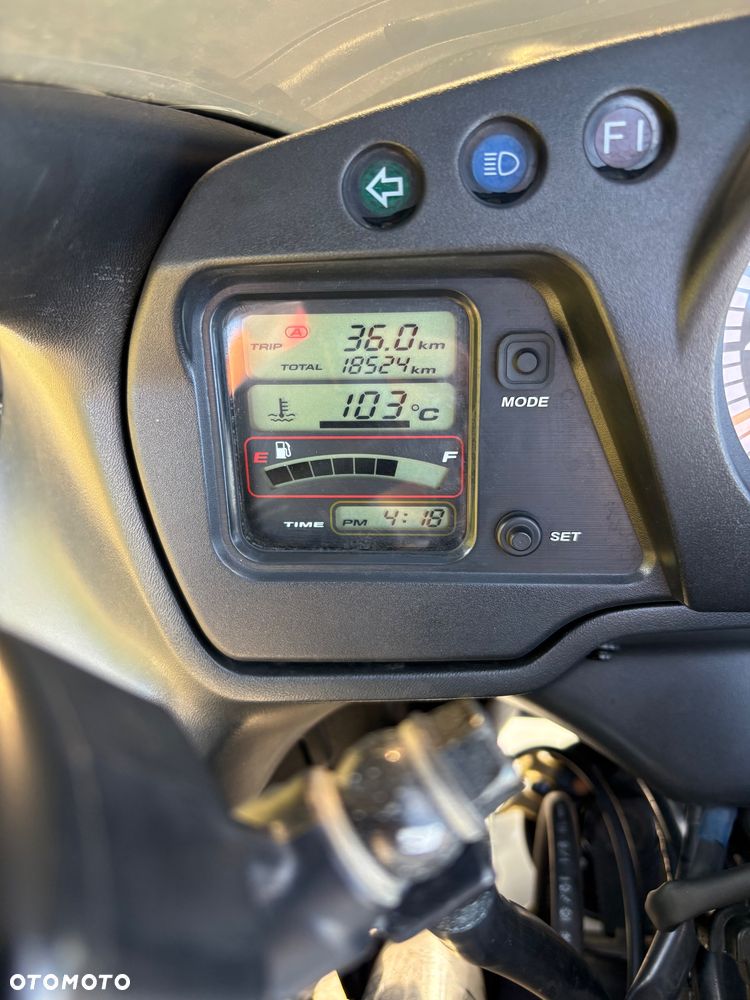 Honda CBR - 10