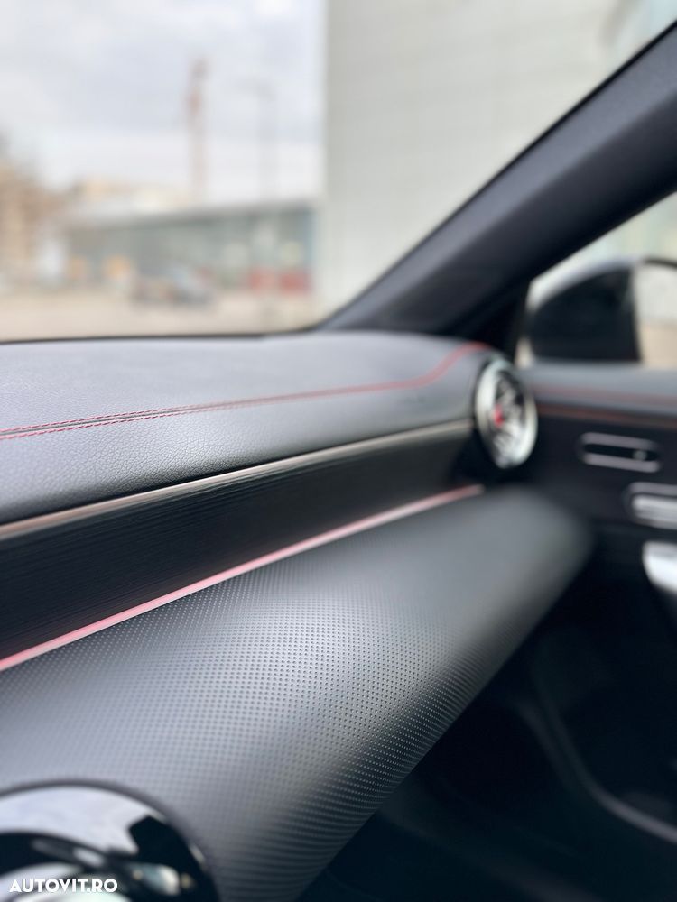 Mercedes-Benz CLA - 15