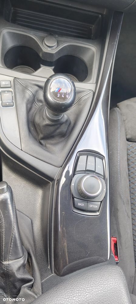 BMW Seria 1 116i Sport Line - 24