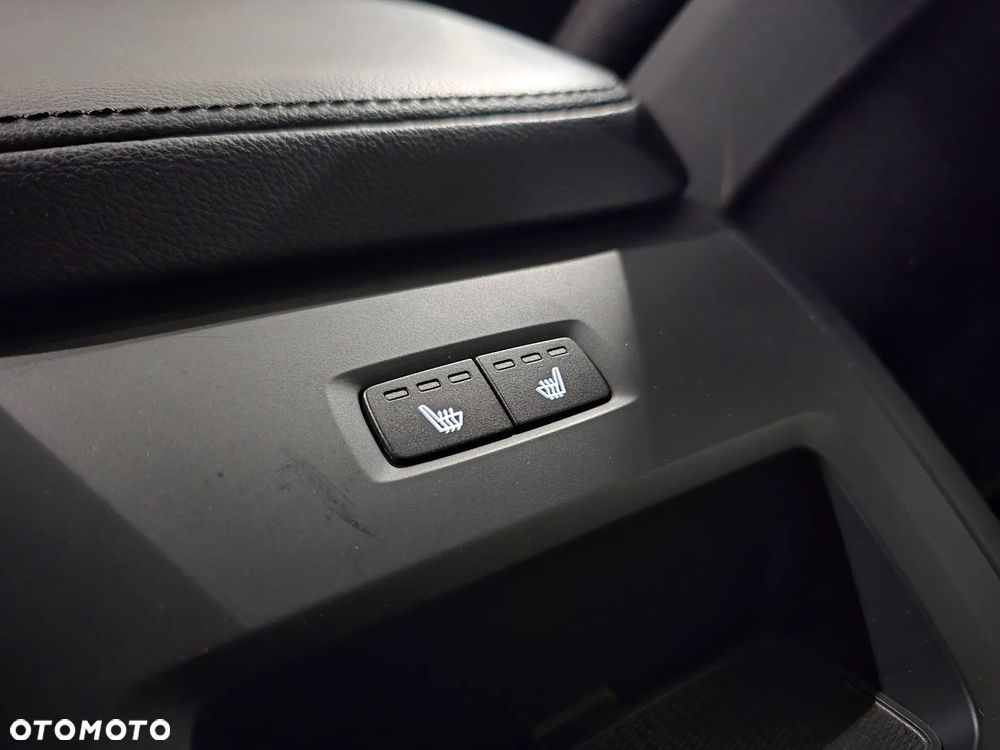 Volvo XC 60 B4 D AWD Core - 20