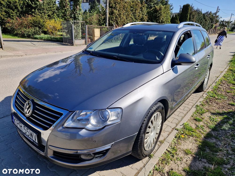 Volkswagen Passat 2.0 TDI DPF Highline - 12