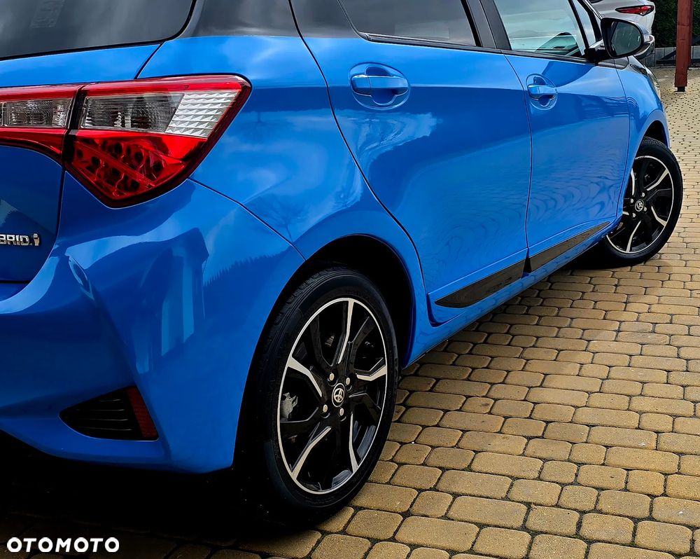Toyota Yaris - 5
