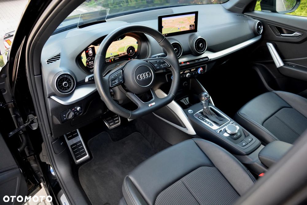 Audi Q2 35 TDI Quattro S tronic S line - 24