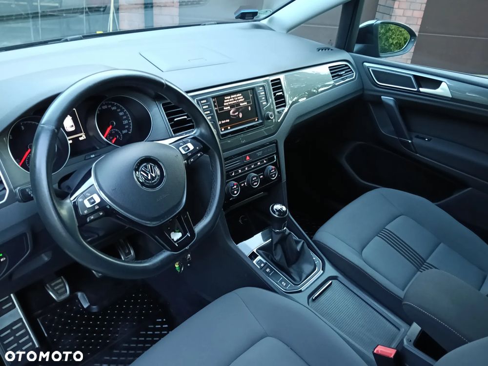 Volkswagen Golf Sportsvan - 18