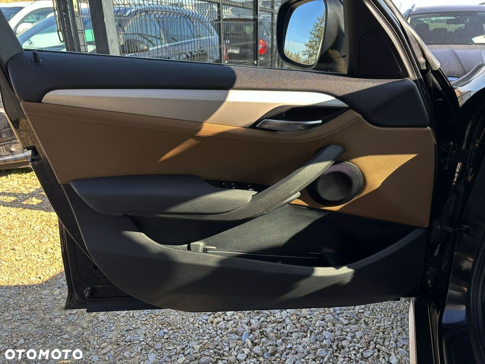 BMW X1 xDrive23d - 12