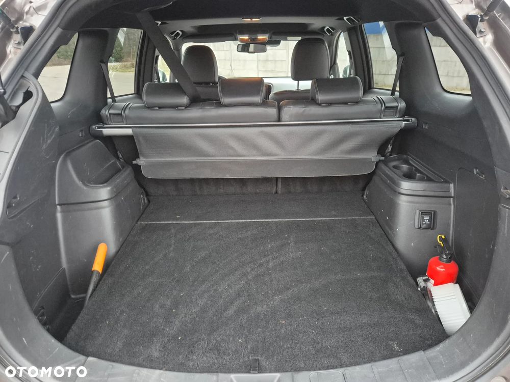 Mitsubishi Outlander Instyle + - 13