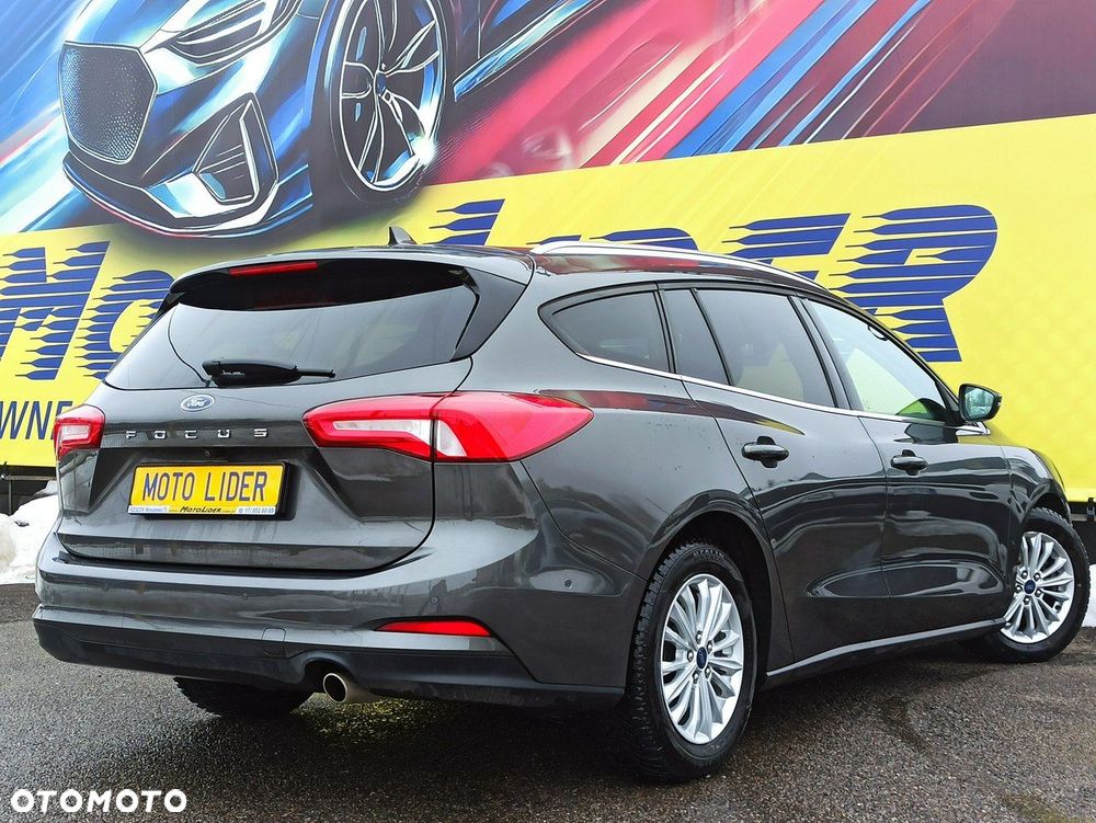 Ford Focus 1.5 EcoBlue Start-Stopp-System TITANIUM STYLE - 6