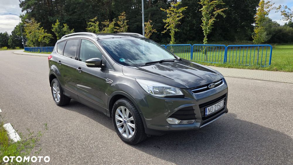 Ford Kuga - 1