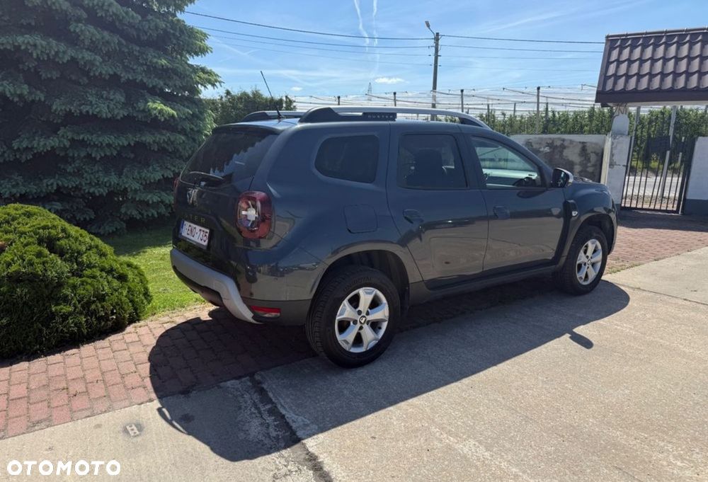 Dacia Duster 1.6 SCe Prestige - 4