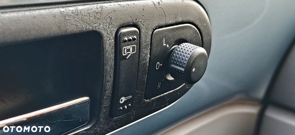 Volkswagen New Beetle 1.9 TDI DPF Freestyle - 33