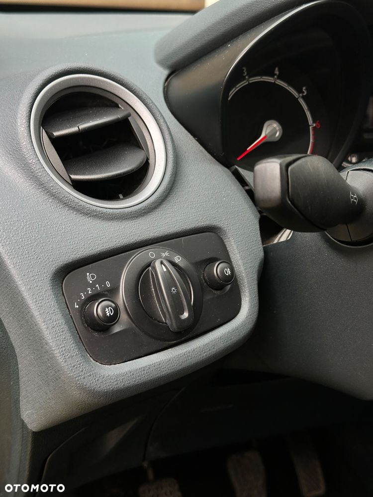 Ford Fiesta 1.25 Trend - 25