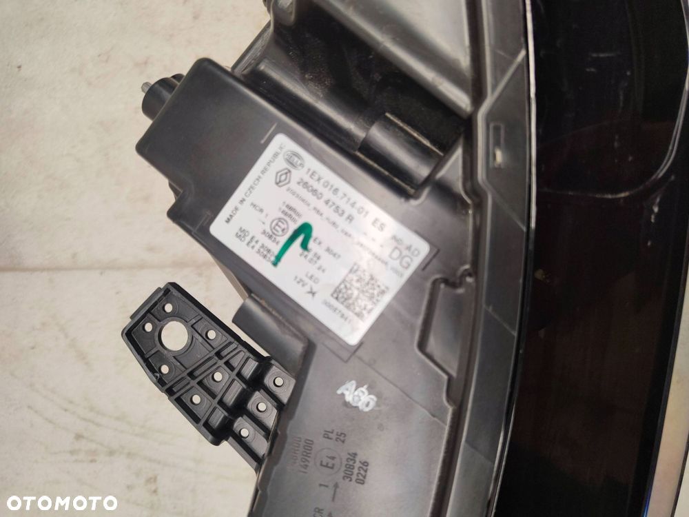 renault captur ii lift 2024'- przód strona lewa full led 260604753r - 5