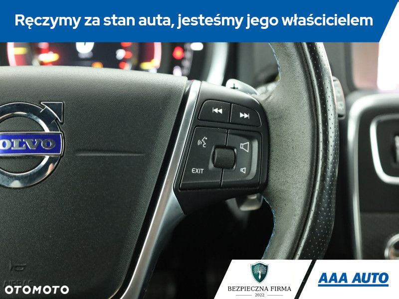 Volvo V60 - 16