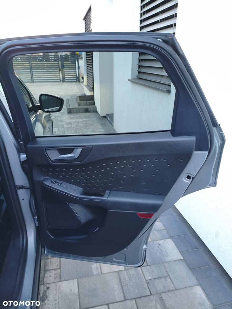 Ford Kuga 1.5 EcoBlue TITANIUM - 19