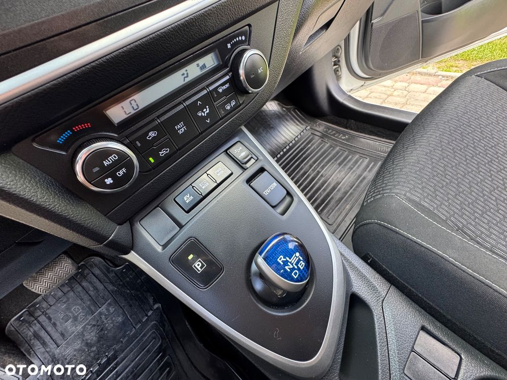 Toyota Auris - 18