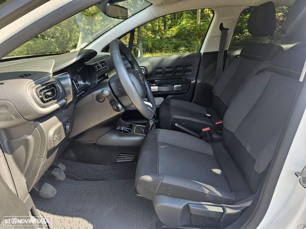Citroën C3 1.2 PureTech Shine - 9