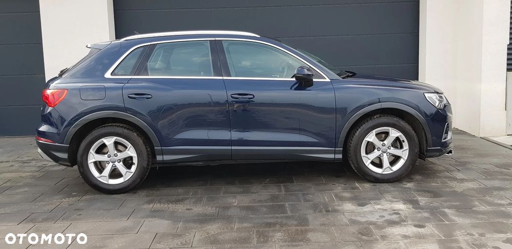 Audi Q3 35 TFSI S line - 11
