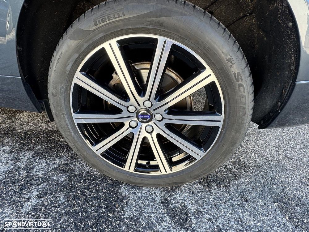 Volvo XC 60 2.0 T8 PHEV Inscription AWD - 2