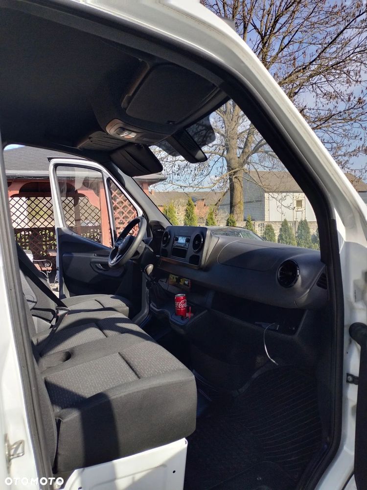 Mercedes-Benz SPRINTER - 8