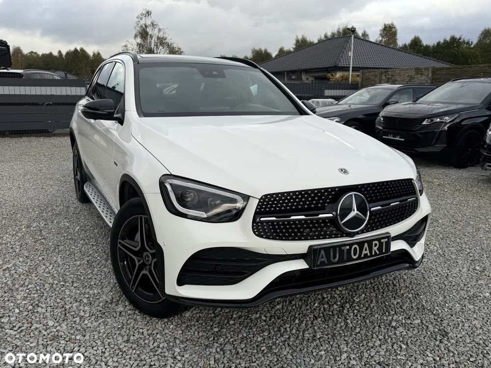 Mercedes-Benz GLC 300 de 4Matic 9G-TRONIC AMG Line Plus - 21