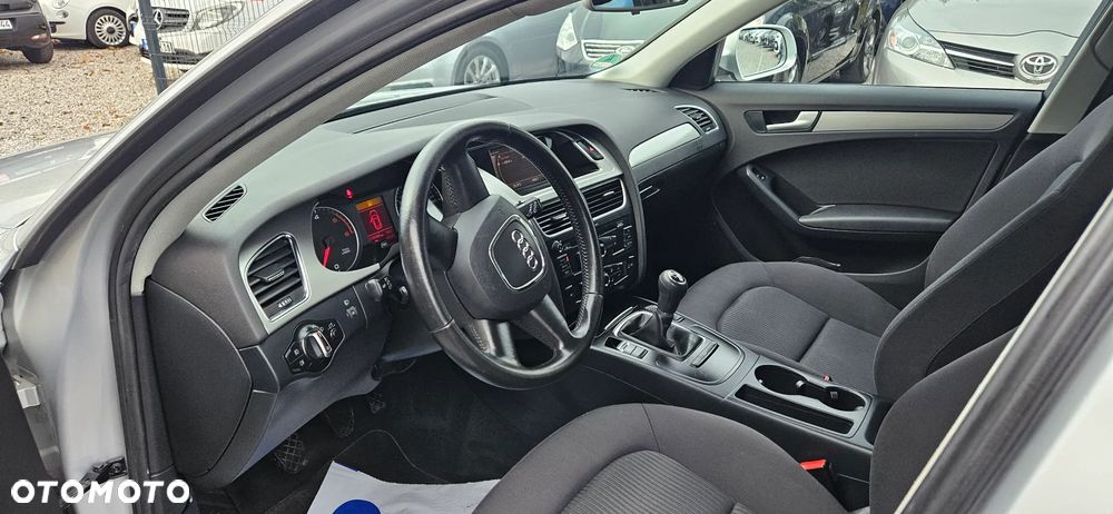 Audi A4 Avant 2.0 TDI DPF Ambition - 33