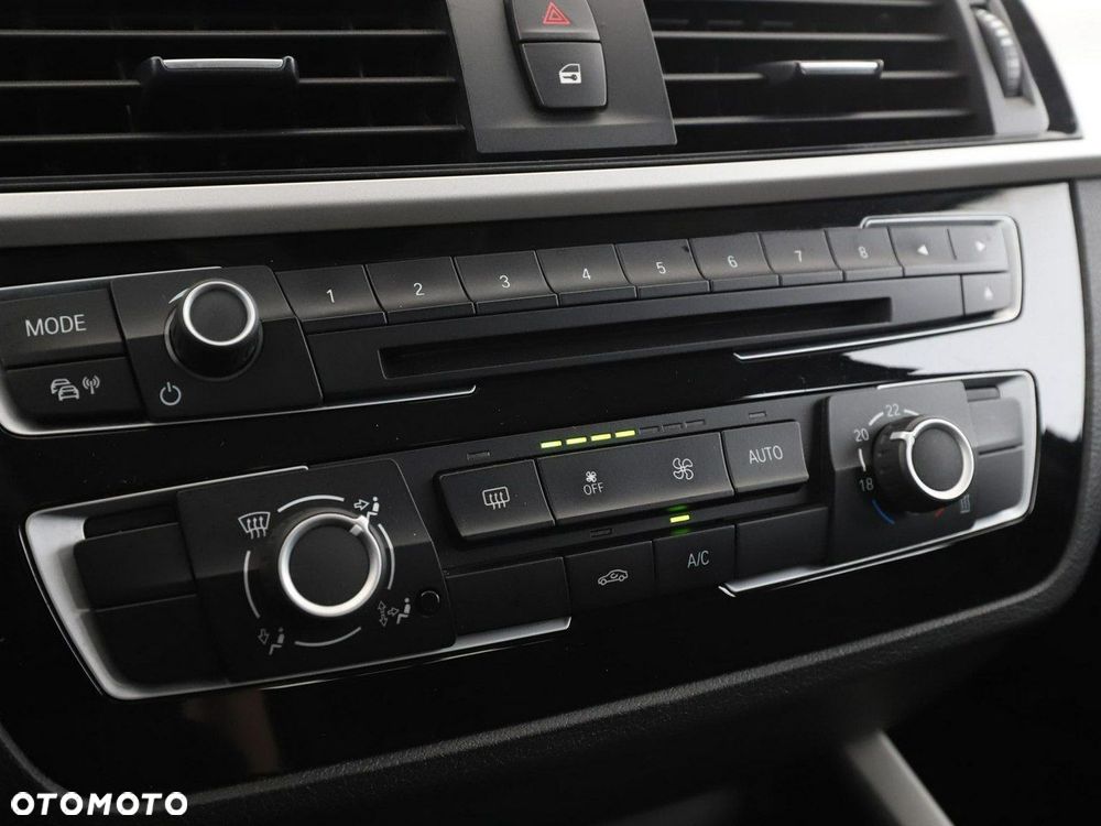 BMW Seria 1 118d Advantage - 26