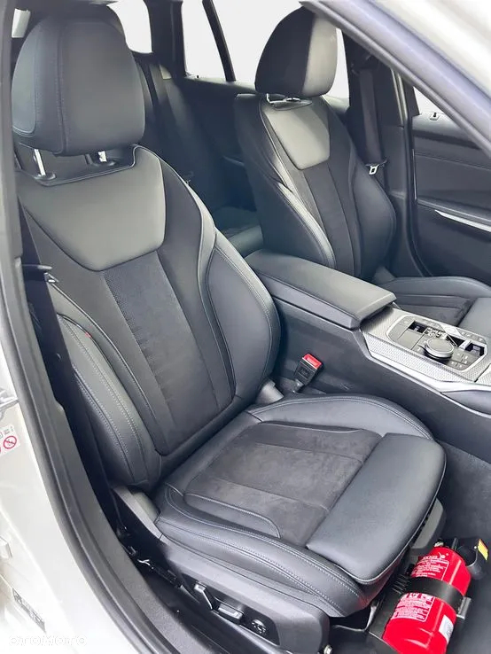 BMW Seria 3 318i M Sport - 33