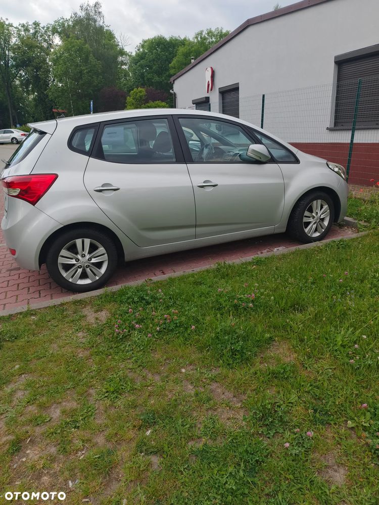 Hyundai ix20 1.4 Classic + - 13