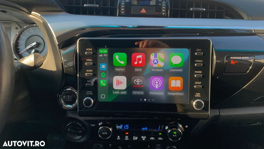 Toyota Hilux 2.8D 204CP 4x4 Double Cab AT Executive Color Edition - 13