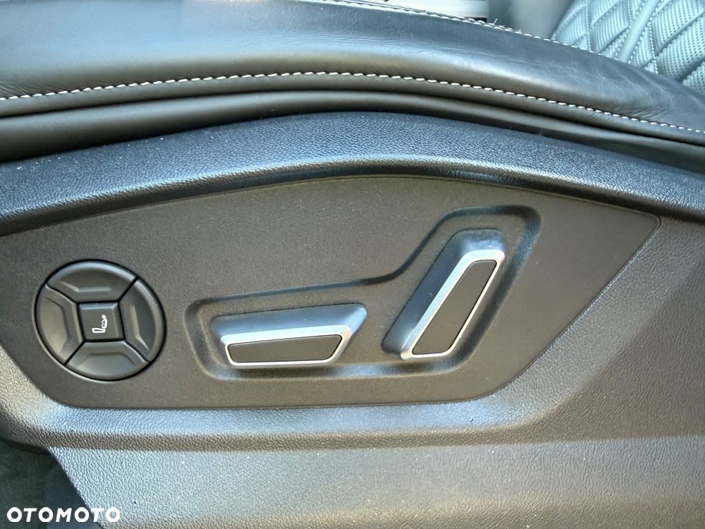Audi SQ8 - 25