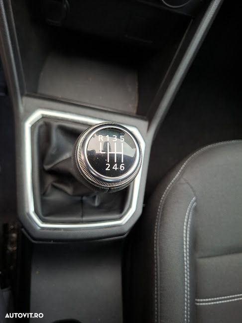 Dacia Sandero SCe 65 Essential - 17