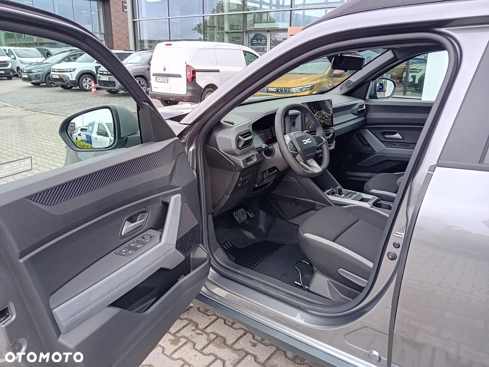 Dacia Duster 1.8 Full Hybrid 155 Journey MMT - 13