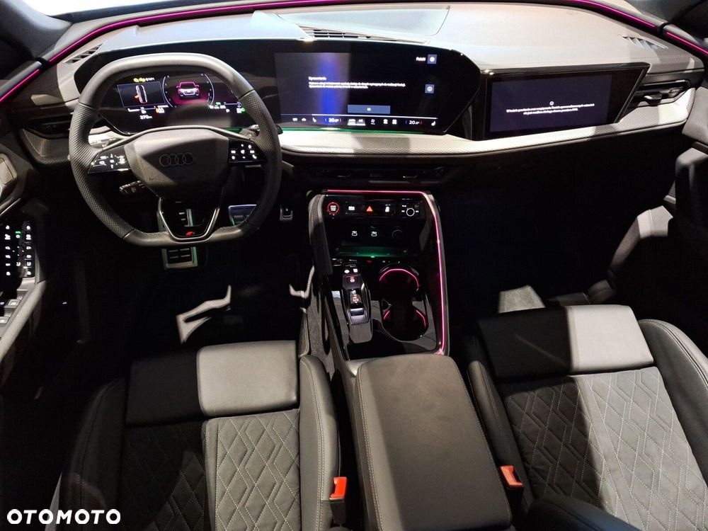 Audi Q5 Sportback - 11